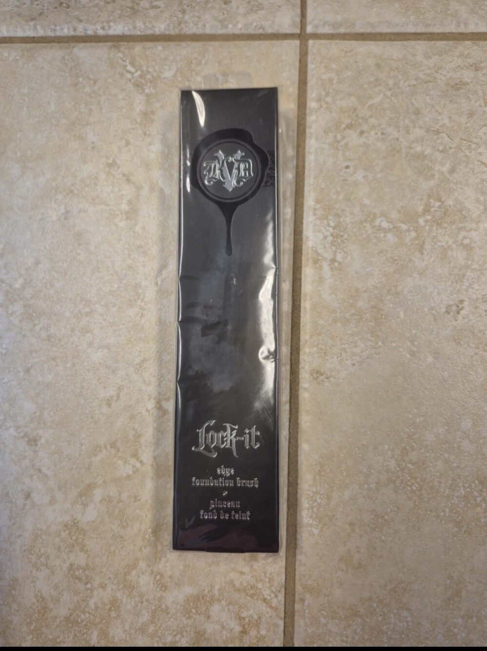 Kat Von D Lock-It Foundation Brush